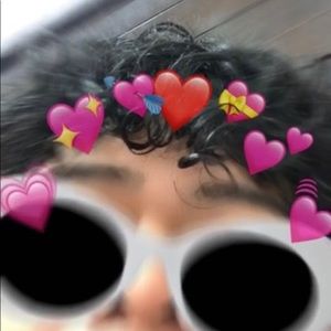 Meet your Posher, Christian